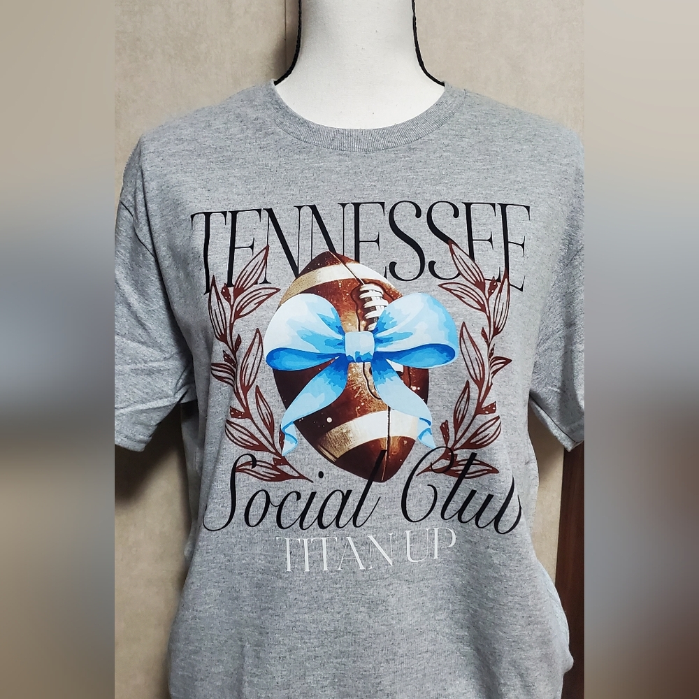 Titans tshirt